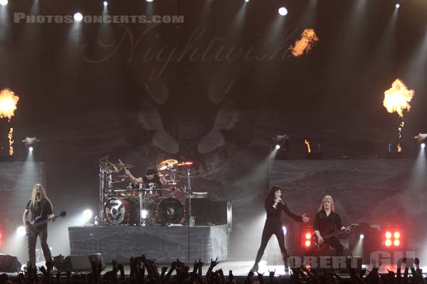 NIGHTWISH - 2008-04-06 - PARIS - Zenith - Anette Ingegerd Olsson - Erno Matti Juhani Vuorinen - Marko Tapani Hietala - Jukka Antero Nevalainen